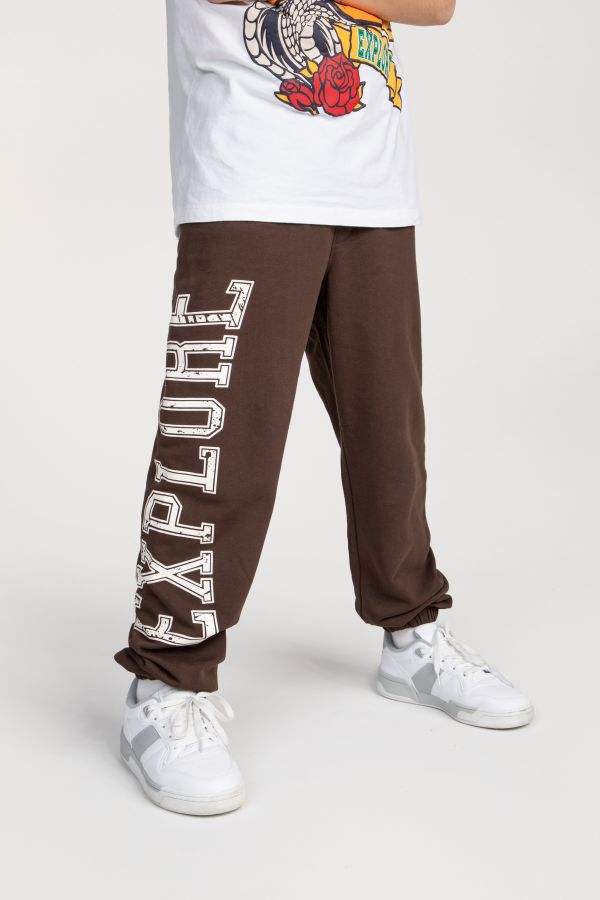 Spodnie dresowe chłopięce jogger z grafiką 2214646