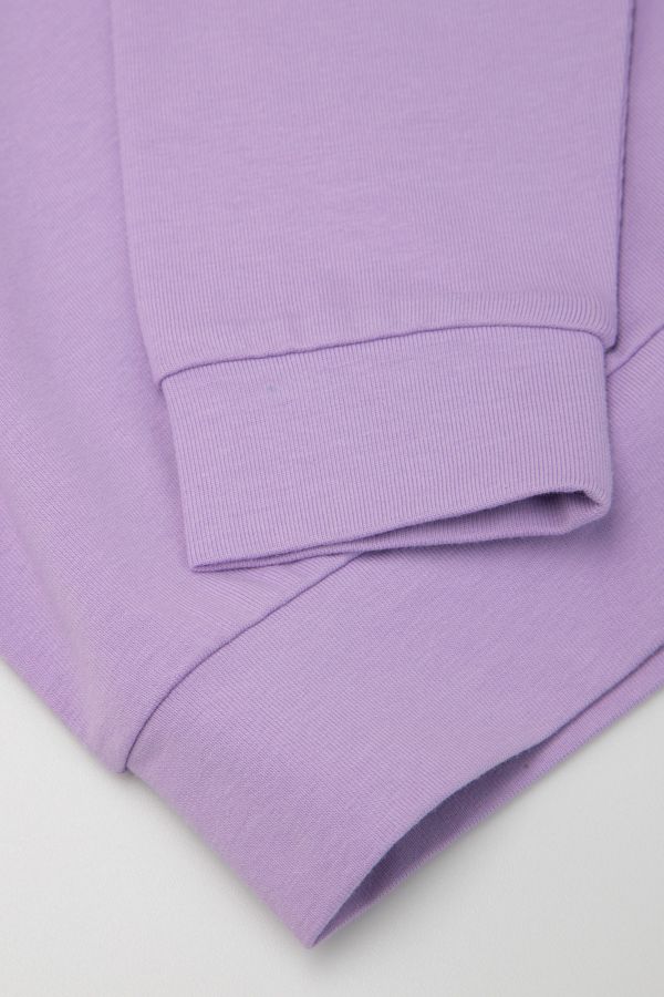 T-shirt z długim rękawem fioletowy z nadrukiem owieczki i falbankami na ramionach 2221187