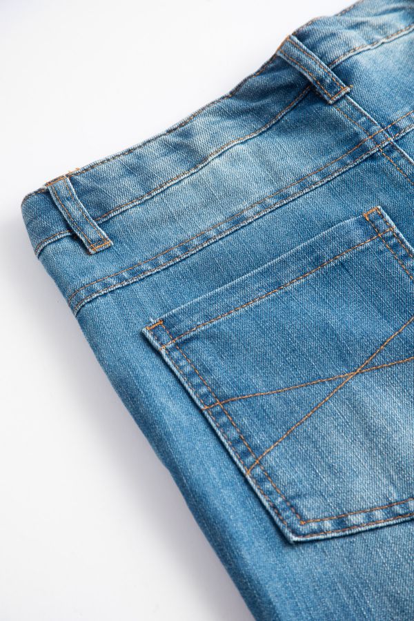Spodnie jeansowe z przetarciami 2148175