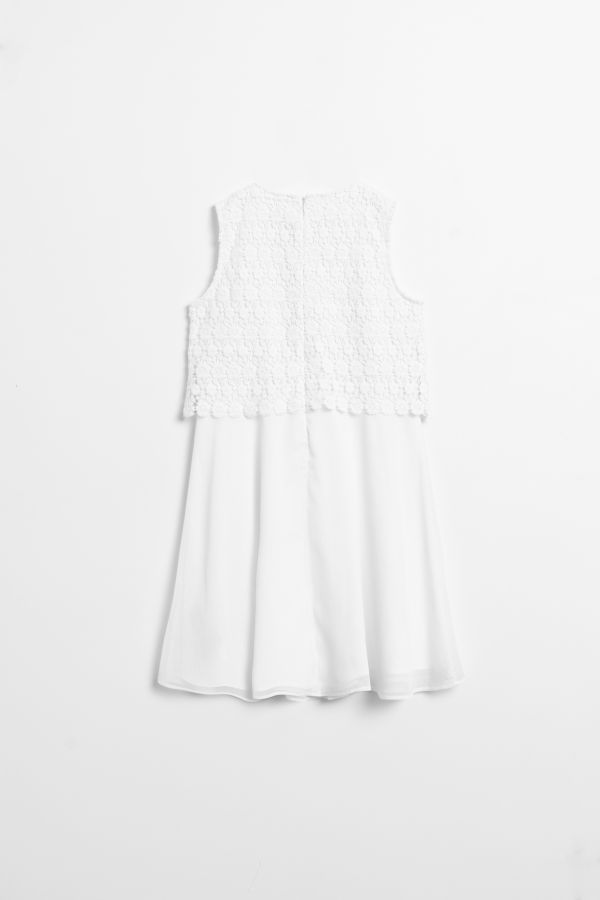 Sukienka tkaninowa bez rękawów wykończona koronką w kolorze białym 2149616