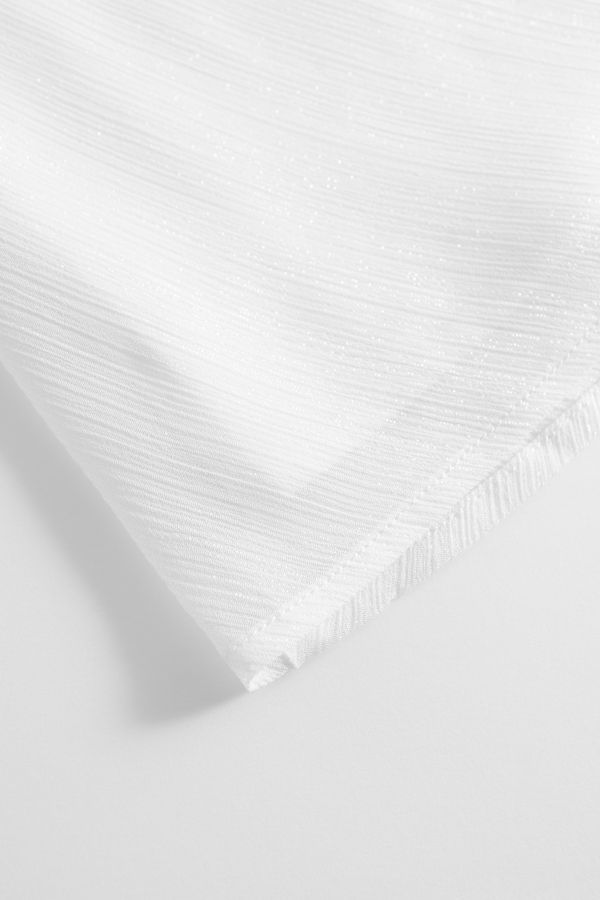 Sukienka tkaninowa bez rękawów wykończona koronką w kolorze białym 2149619
