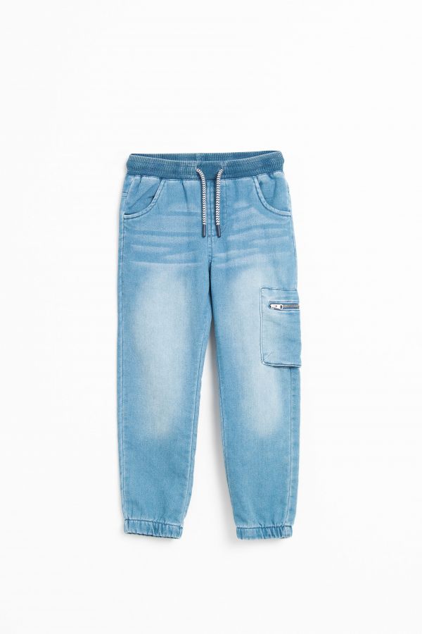 Spodnie jeansowe niebieskie JOGGER o fasonie REGULAR