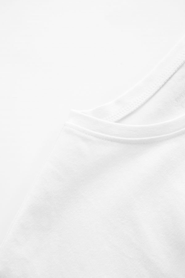 T-shirt z krótkim rękawem biały crop top z napisami z przodu 2159515