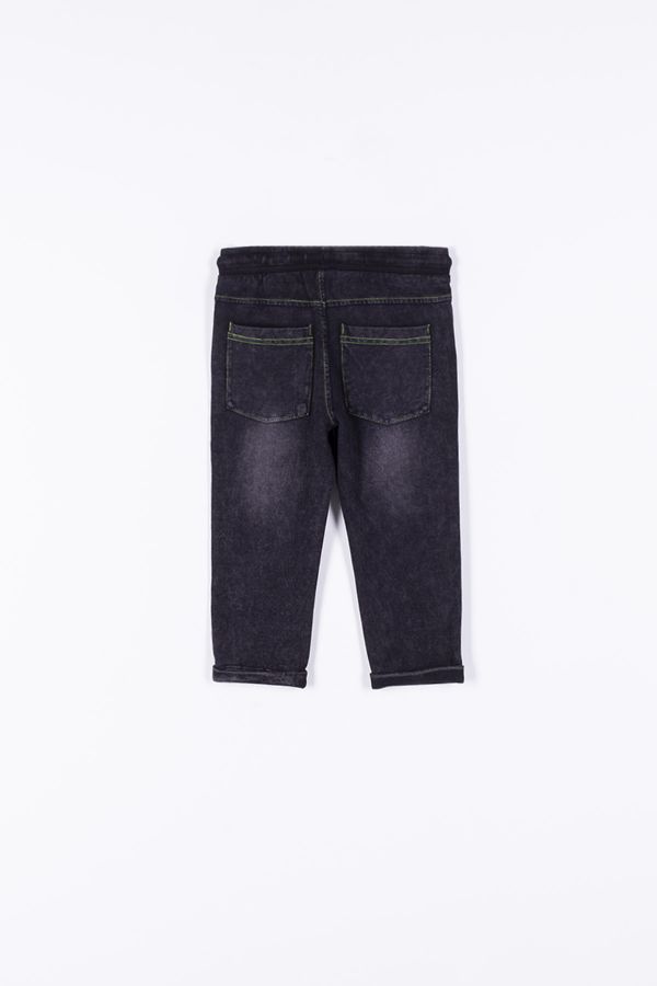 Spodnie jeansowe z modnymi przeszyciami i sznurkiem w pasie 2194386