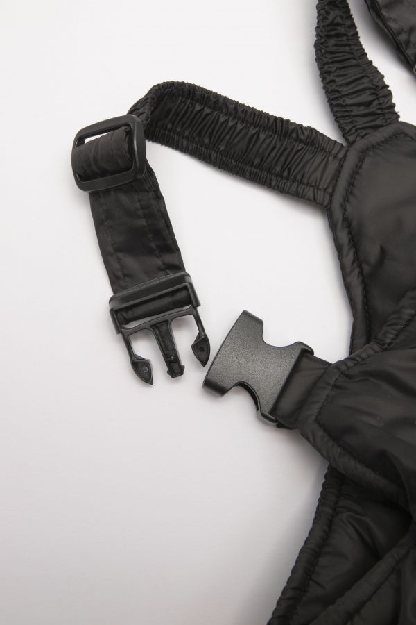 Spodnie zimowe czarne z szelkami i poliestrową podszewką 2200253