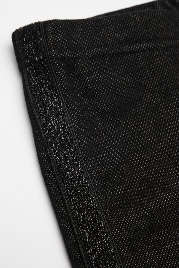 Legginsy ocieplane w kolorze czarnego jeansu z błyszczącymi lampasami 2123730