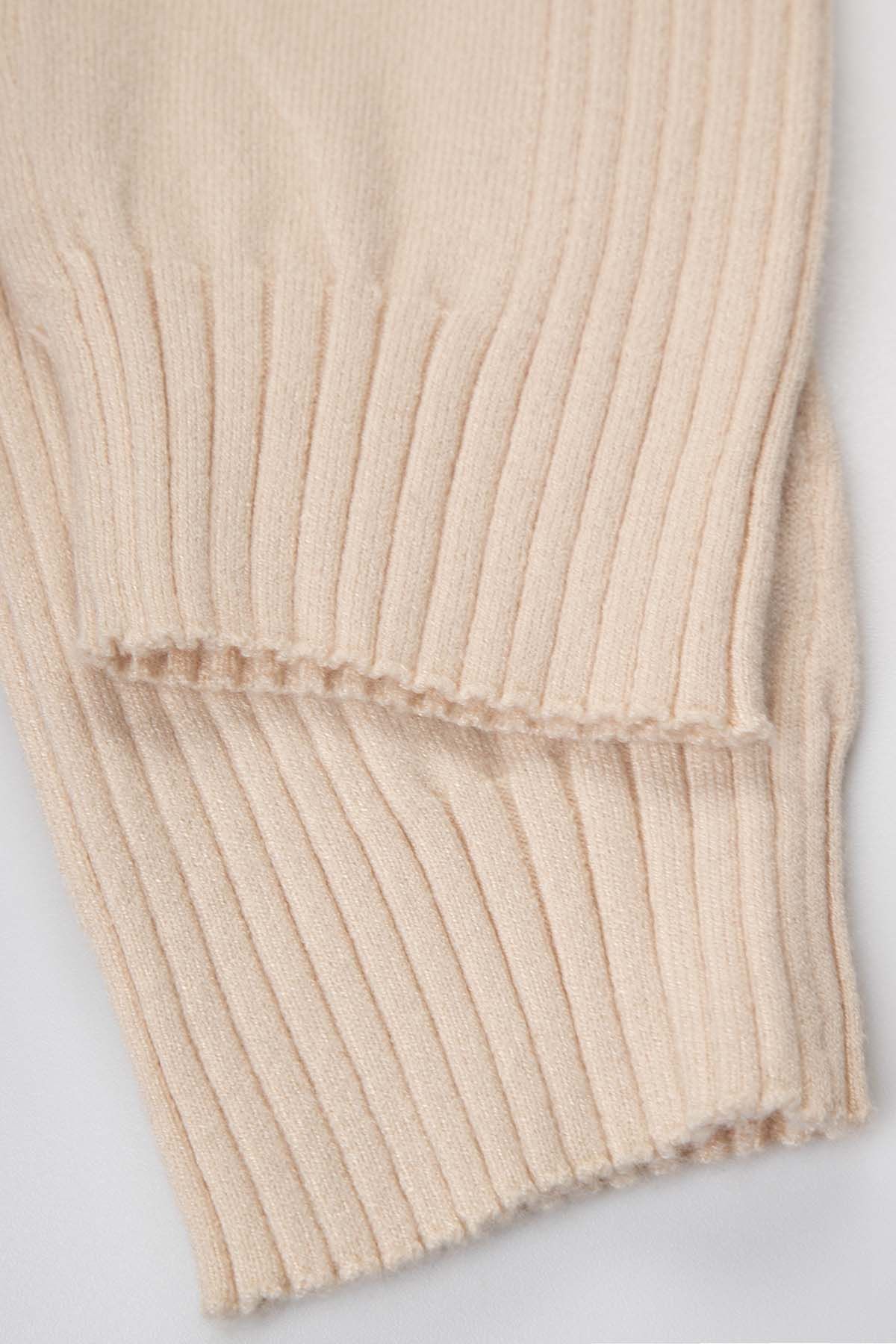 Legginsy swetrowe beżowe ze sznurkiem w pasie 2224730