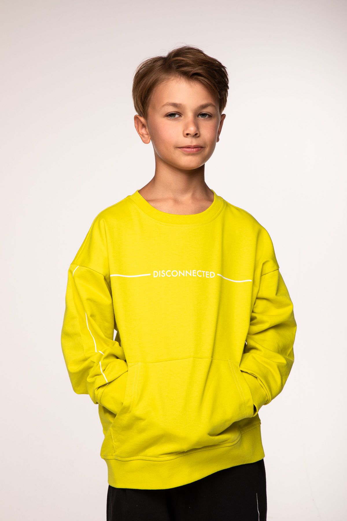 Bluza dresowa limonkowa z kieszenią typu kangurka 2226817