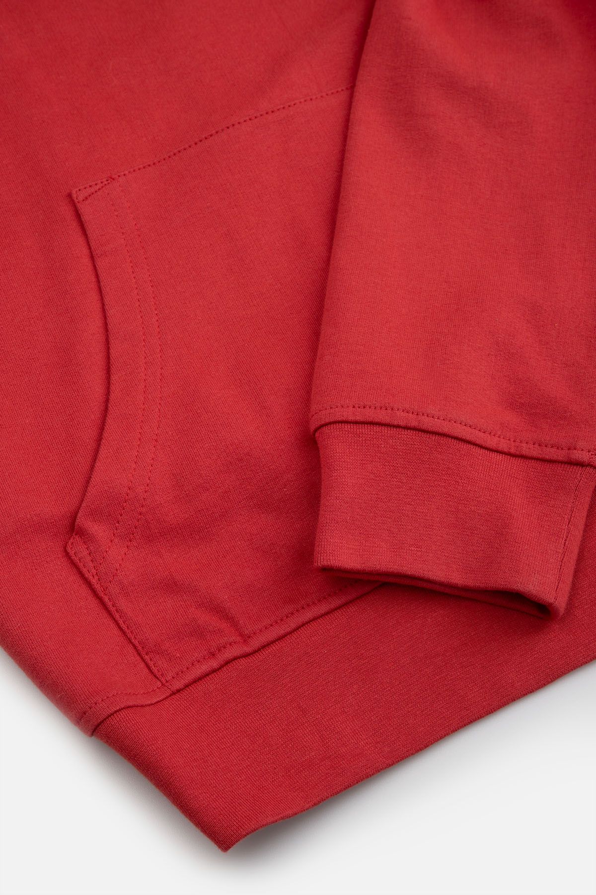 Bluza dresowa z kapturem czerwona kangurka z nadrukami 2221895